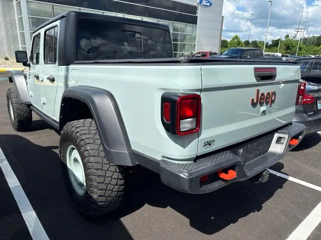 Used 2023 Earl Clearcoat Jeep Mojave image 3