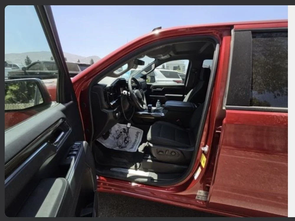 Used 2025 Red Chevrolet RST image 9