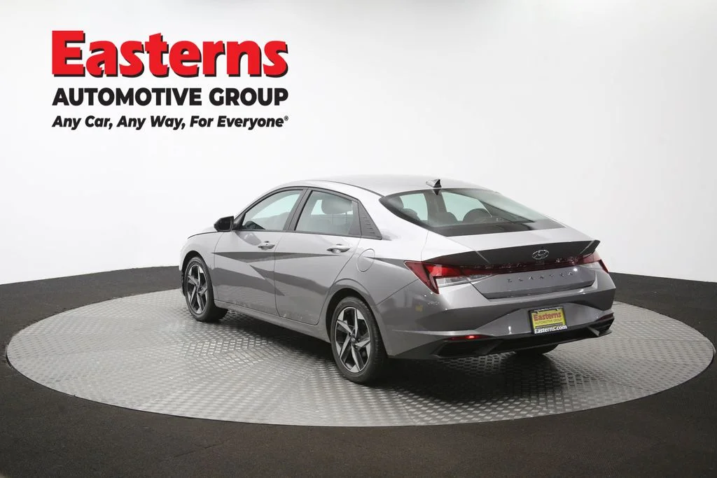 Used 2023 Silver Hyundai SEL image 59