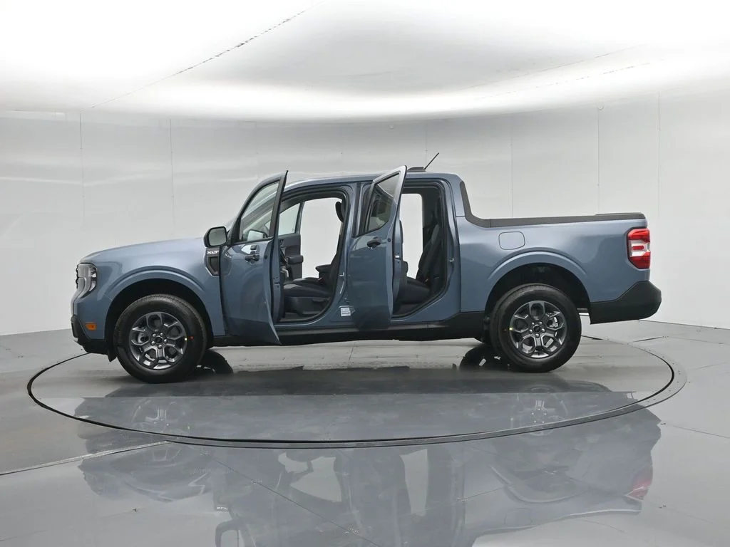 New 2026 Gray Ford XLT image 33
