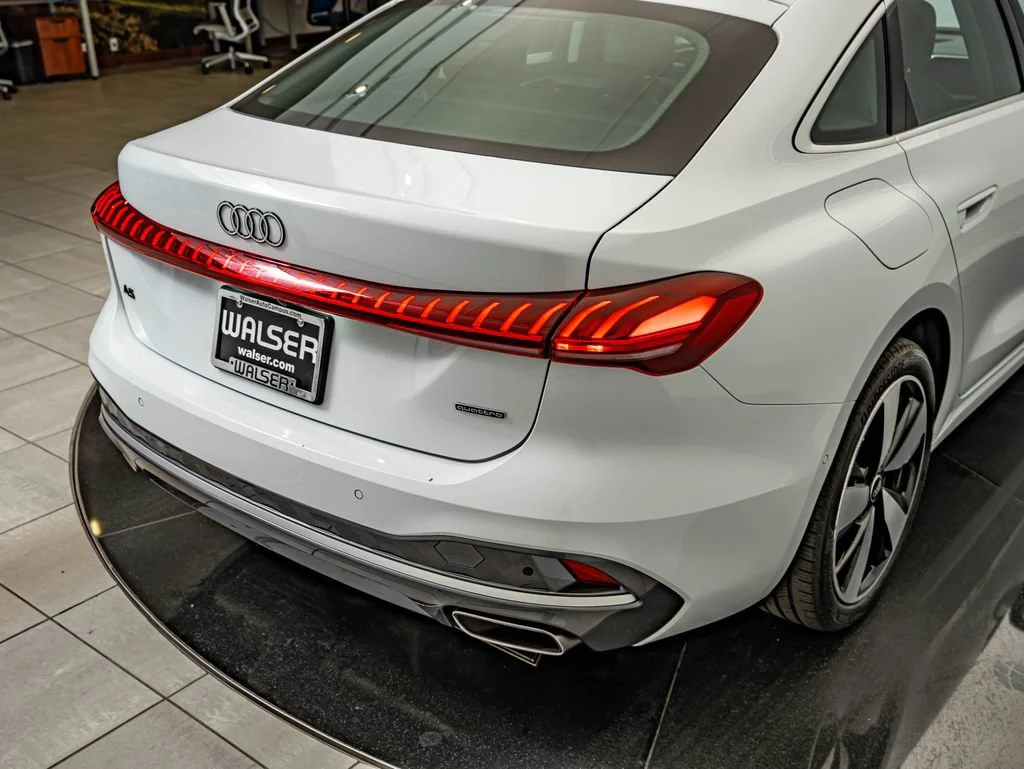 Used 2025 Glacier White Audi 2.0T Premium Plus image 16