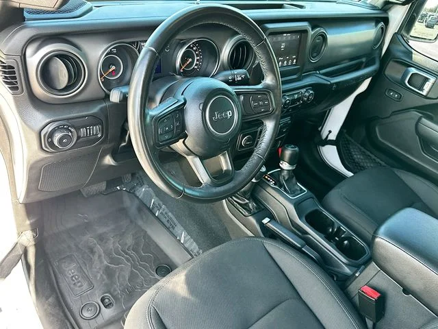 Used 2022 White Jeep Unlimited Sport S image 10