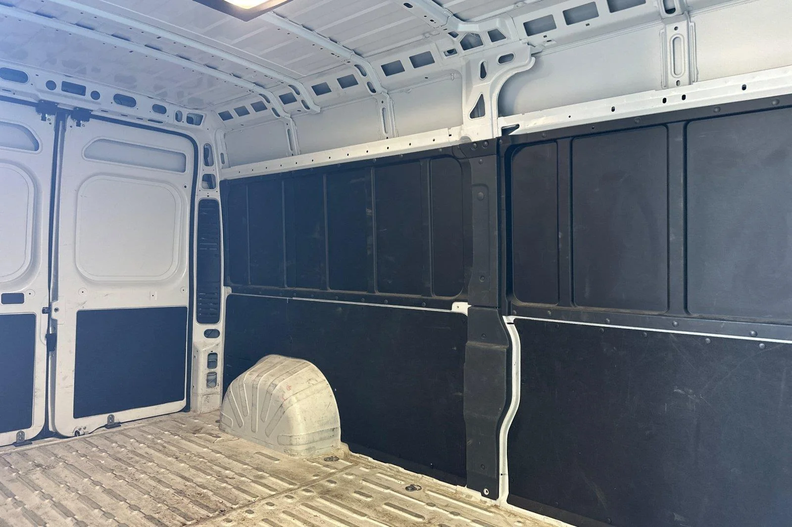 Used 2025 Bright White Clearcoat Ram Tradesman image 15