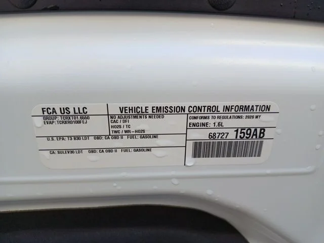 New 2026 Bright White Clear-Coat Exterior Paint Jeep Limited image 60