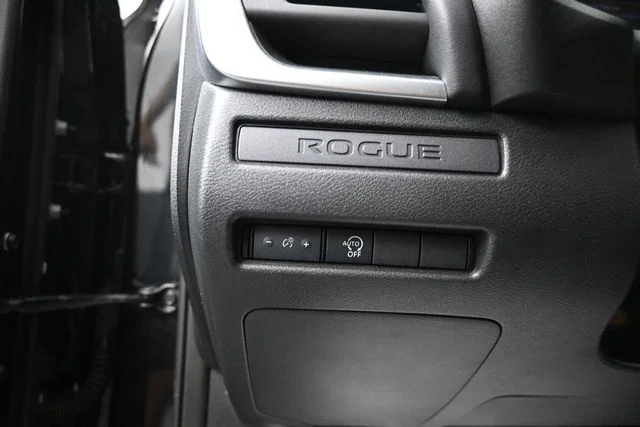 Used 2024 Black Nissan S image 15