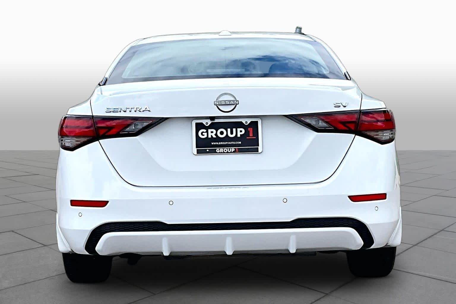 Certified Used 2024 Fresh Powder Nissan SV image 5