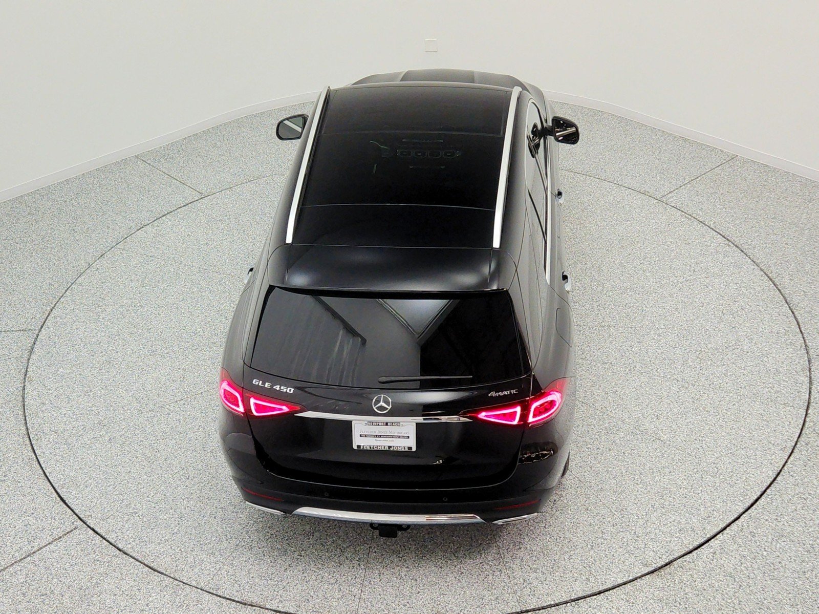 Used 2023 Black Mercedes-Benz GLE 450 4MATIC® SUV image 28