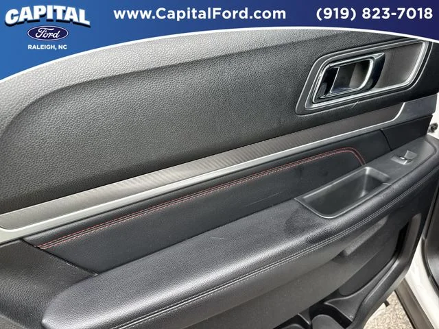Used 2016 White Ford Sport image 17