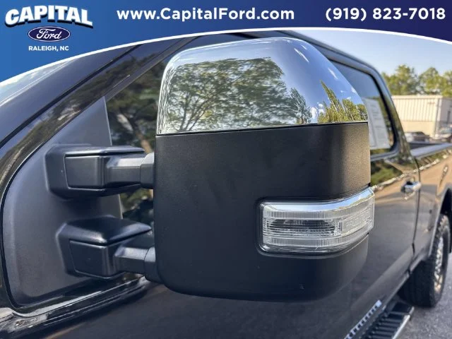 Used 2020 Black Ford XLT image 12