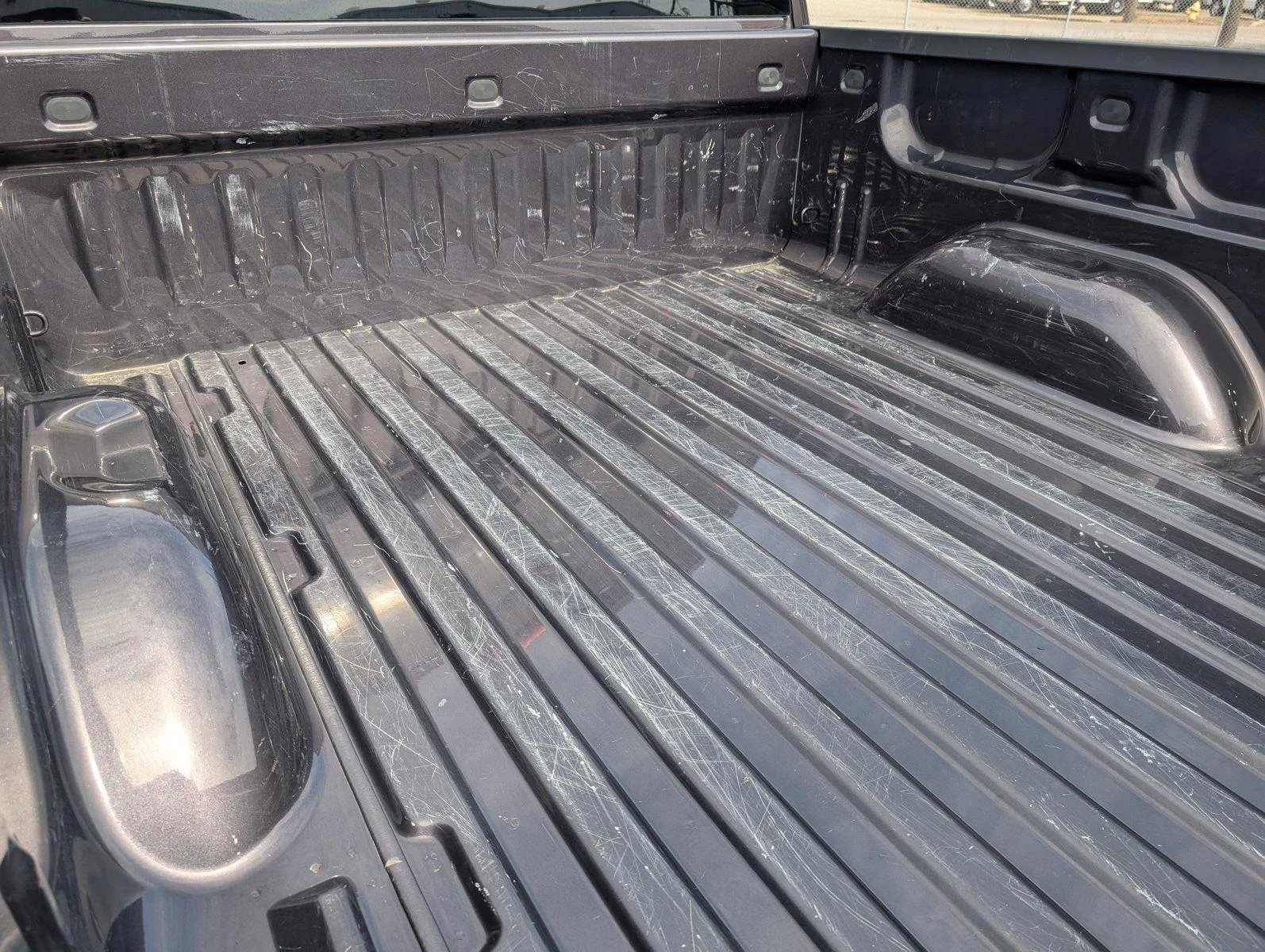 Used 2016 TUNGSTEN METALLIC Chevrolet LT image 35