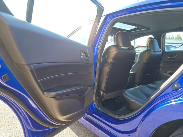 Used 2021 Apex Blue Pearl Acura Premium and A-SPEC Packages image 15