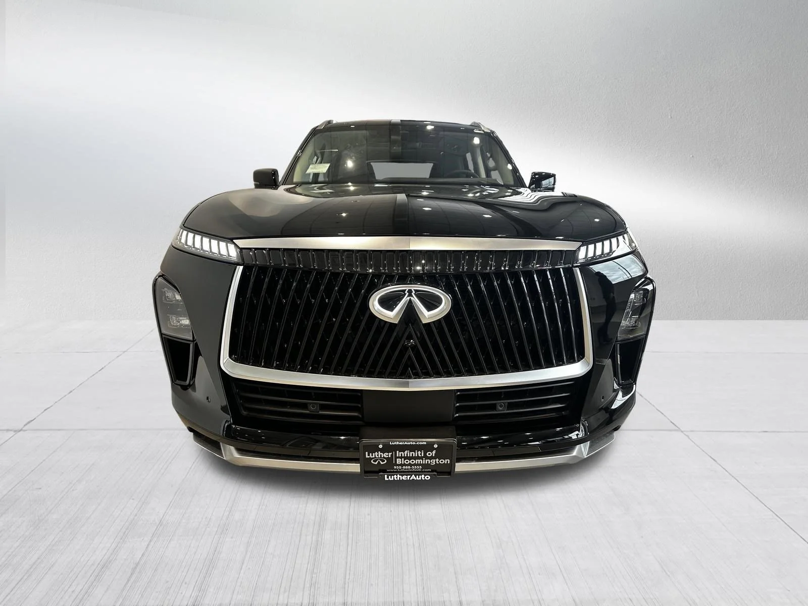 New 2026 BLACK OBSIDIAN INFINITI Luxe 4WD image 4