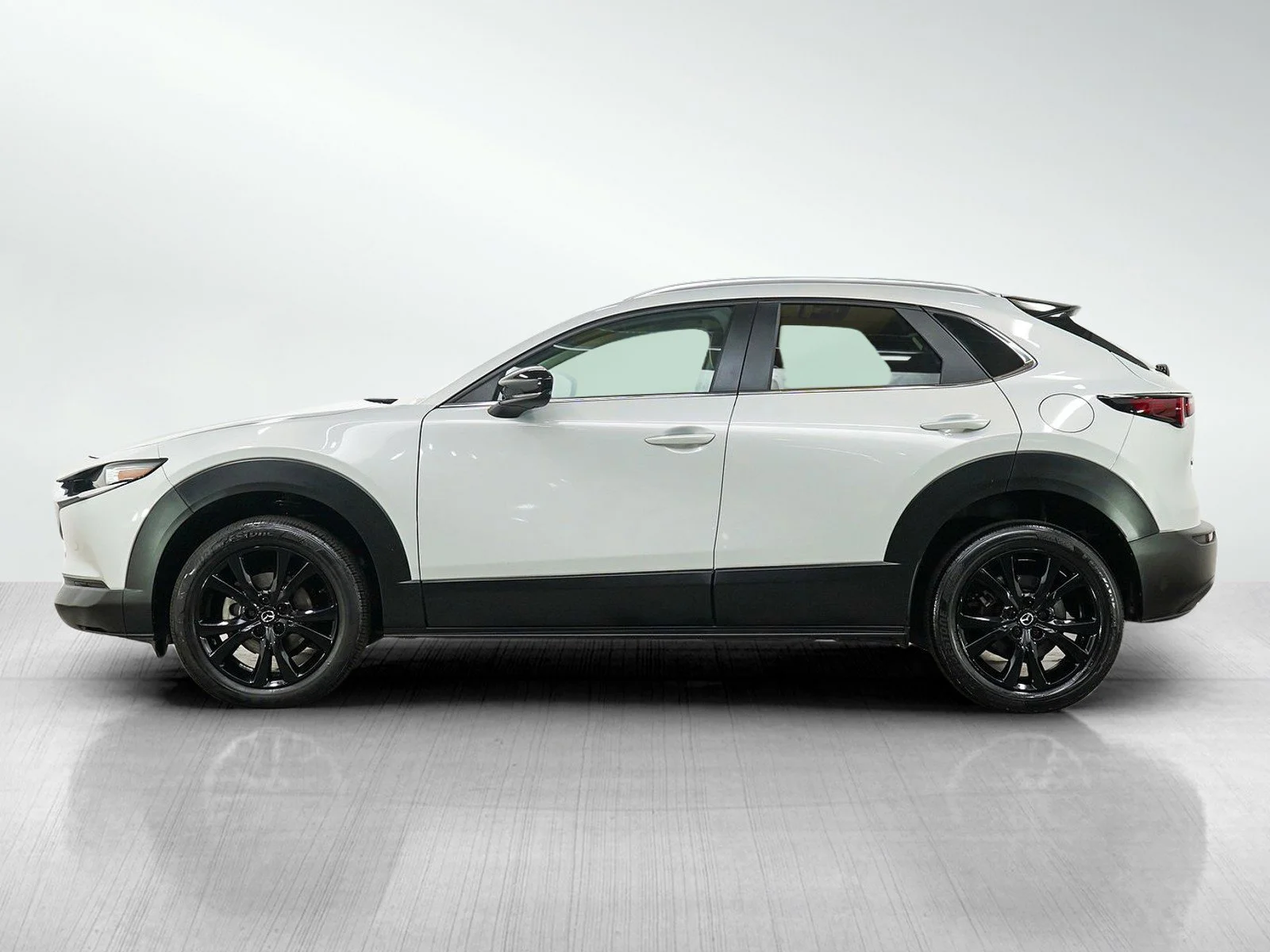Used 2024 Mazda CX-30 Select Sport with VIN 3MVDMBBMXRM668270 for sale in Burnsville, Minnesota