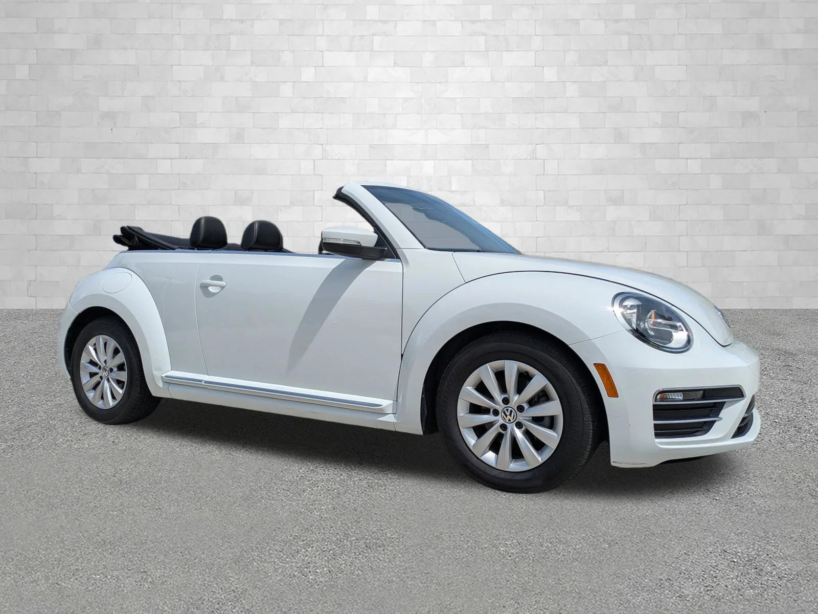 2019 Volkswagen Beetle
