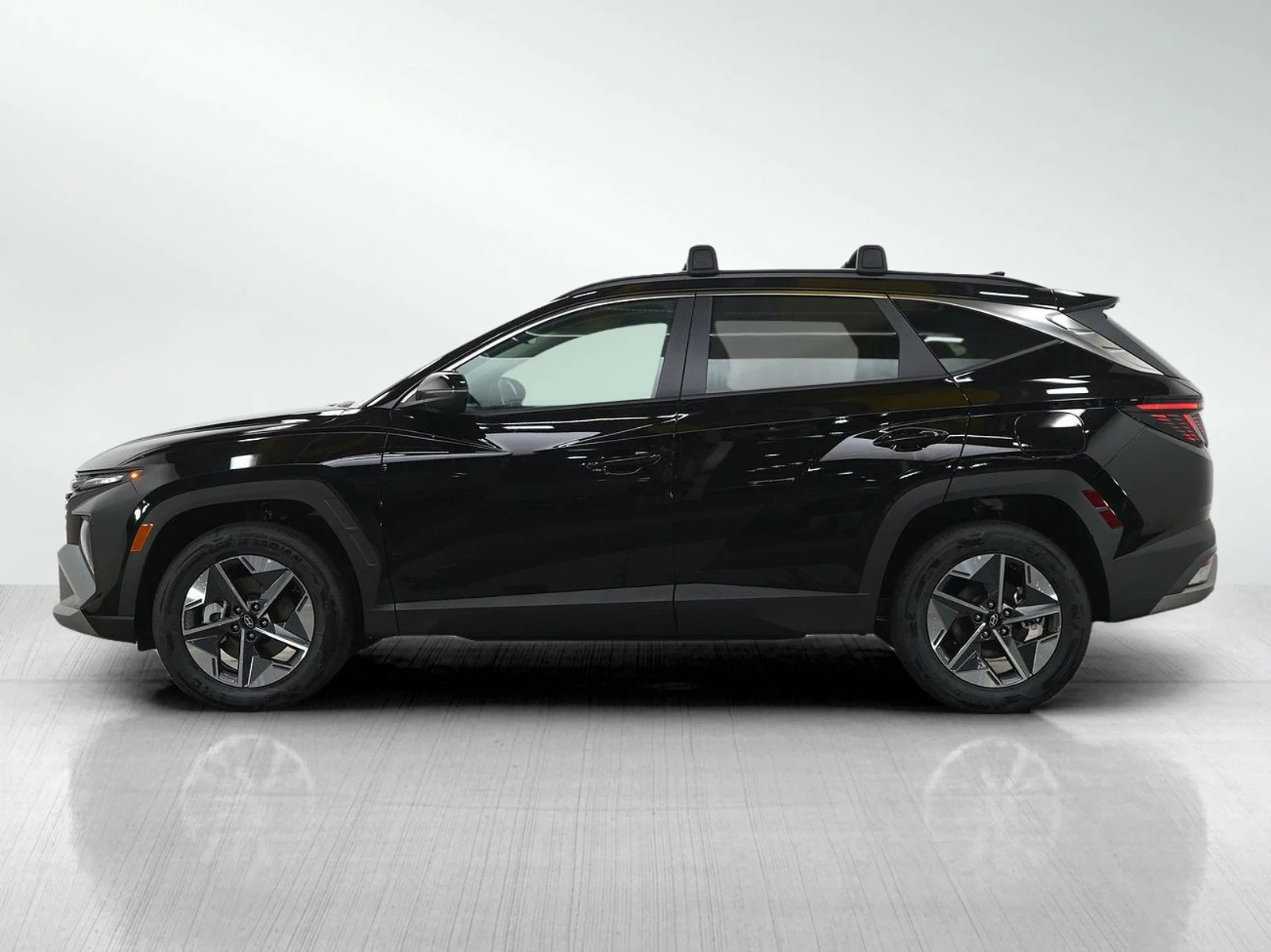 Certified 2026 Hyundai Tucson SEL Convenience with VIN KM8JCDD11TU438184 for sale in Minneapolis, Minnesota