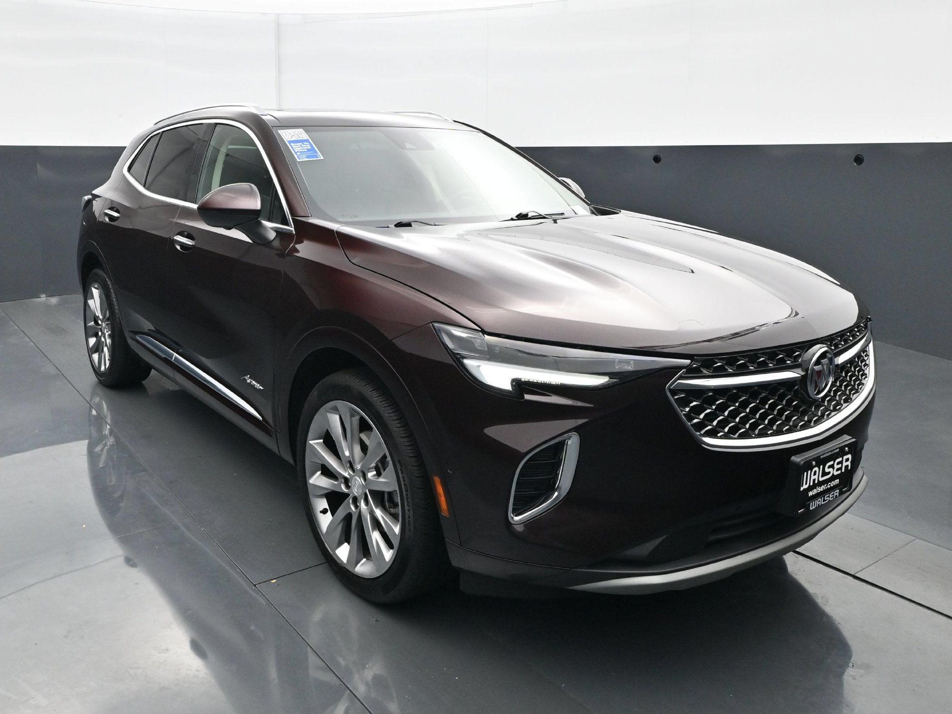 Used 2021 Rich Garnet Metallic Buick AWD 4dr Avenir image 11