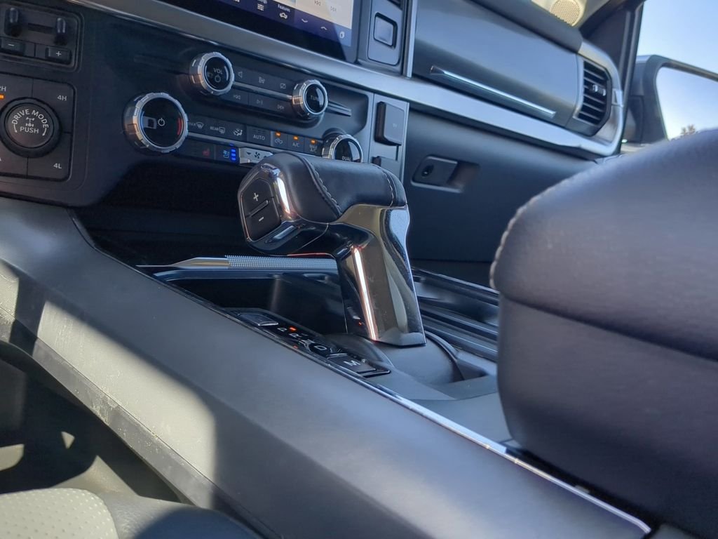 Used 2023 Avalanche Ford Lariat image 17