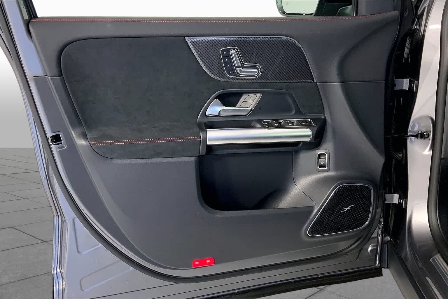 New 2025 Mountain Grey Metallic Mercedes-Benz GLA 250 image 10