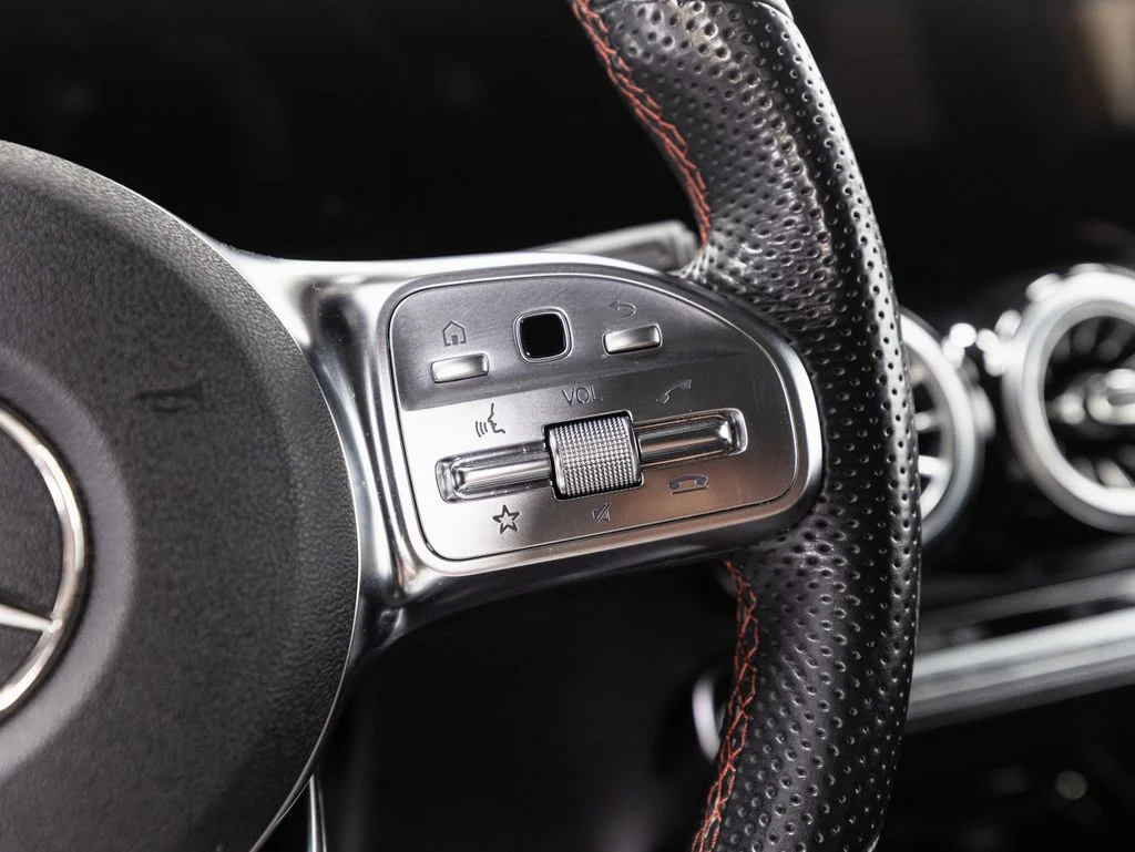 Used 2023 Mountain Gray Metallic Mercedes-Benz 300 image 12