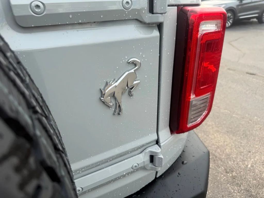 New 2026 Avalanche Gray Ford Big Bend® image 52