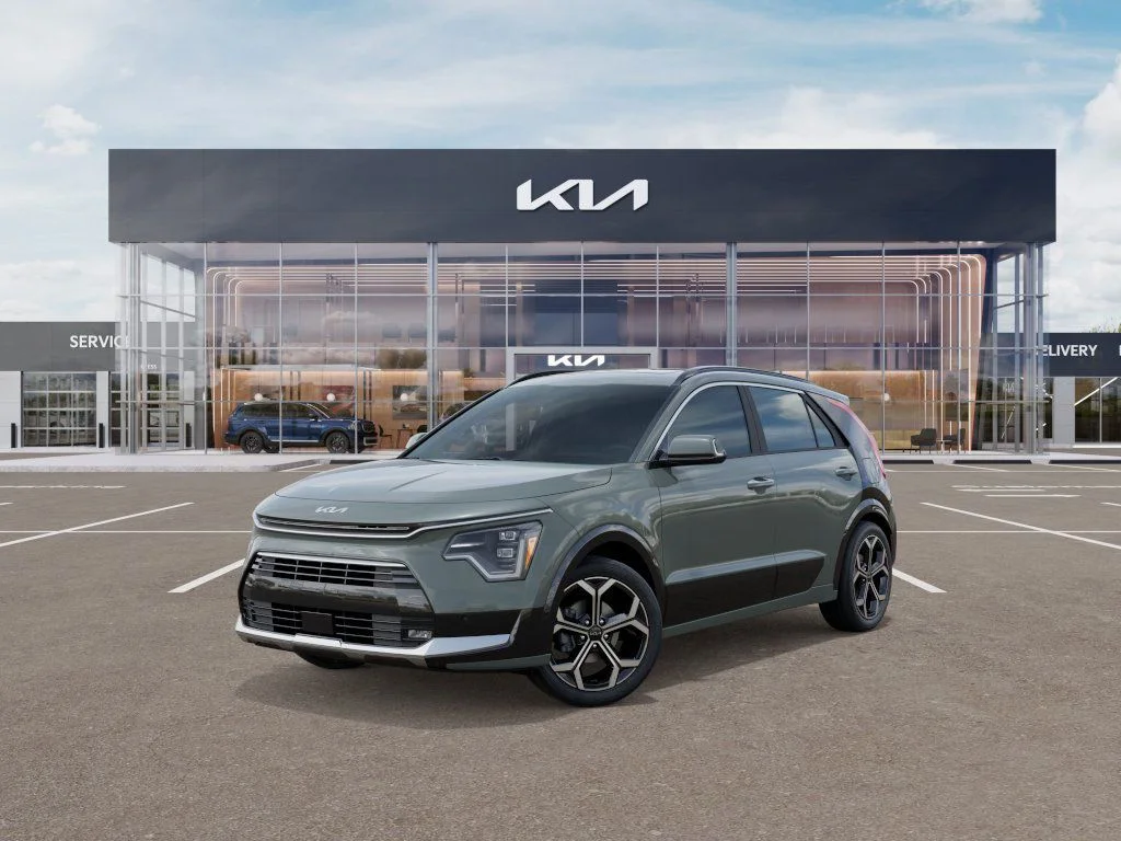 2026 Kia Niro SX Touring HEV's photo