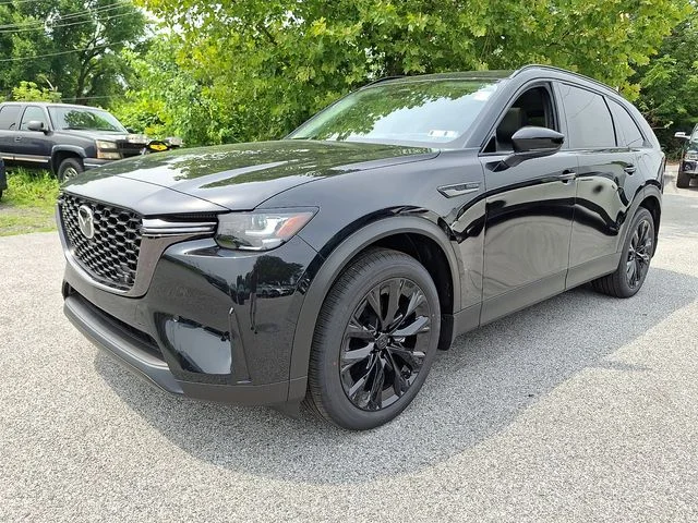 New 2026 Black Mazda 3.3 Turbo Premium image 2