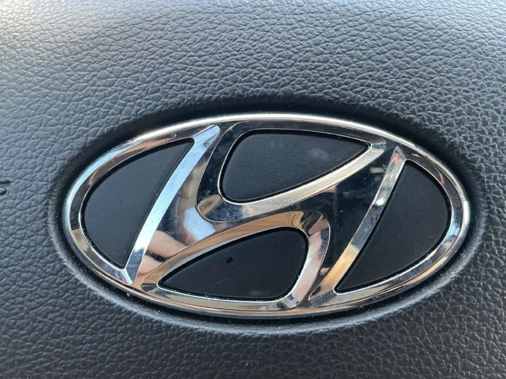 Certified Used 2020 Silver Hyundai SEL image 29