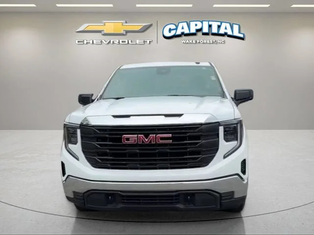 Used 2024 Summit White GMC Pro image 8