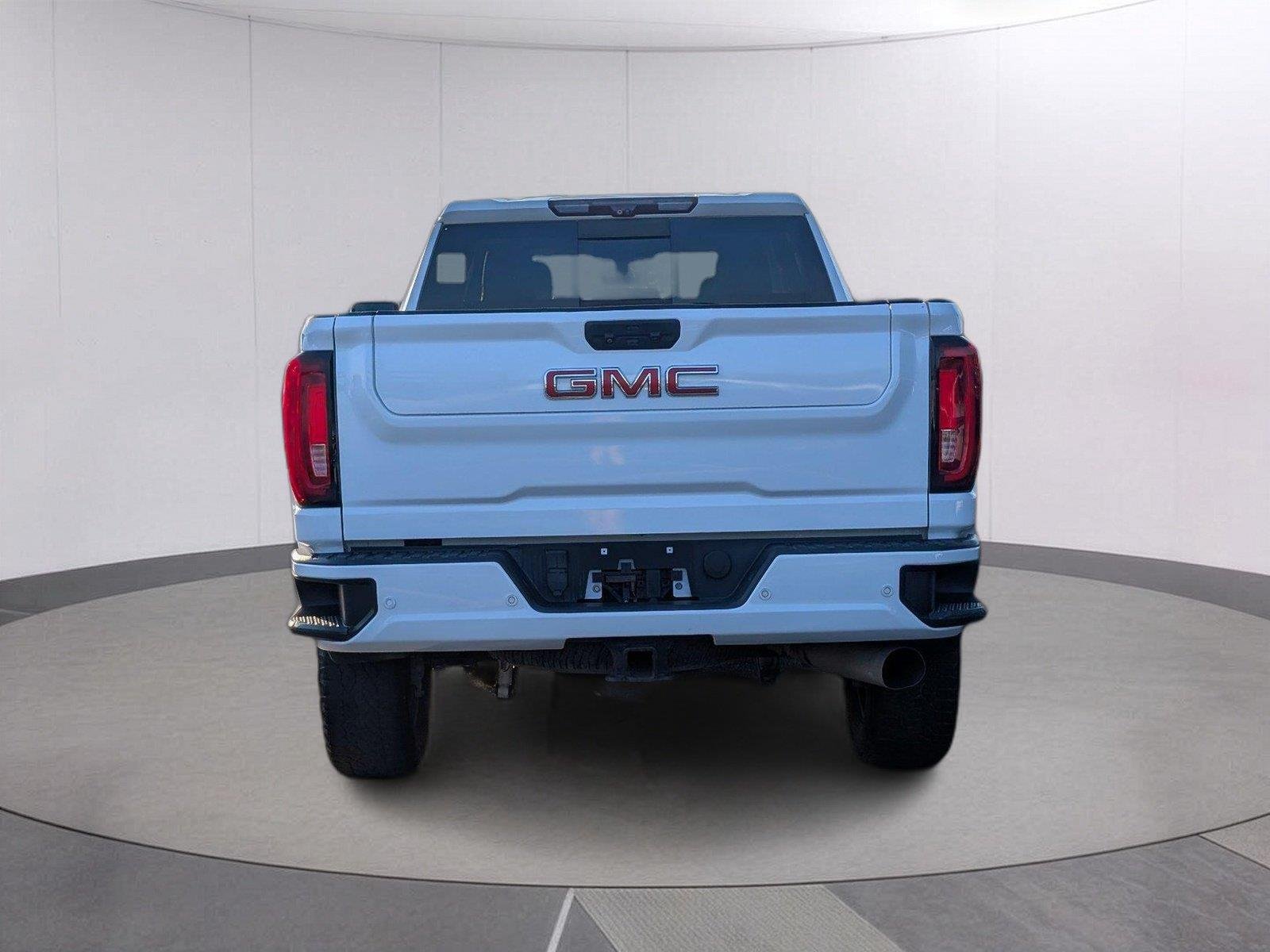 Used 2020 Summit White GMC AT4 image 4