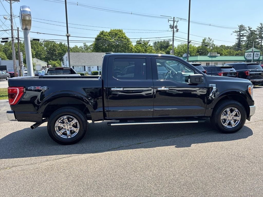 Used 2023 Black Ford XLT image 6
