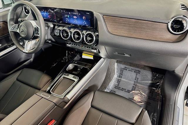 New 2026 Cirrus Silver Metallic Mercedes-Benz GLA 250 image 57