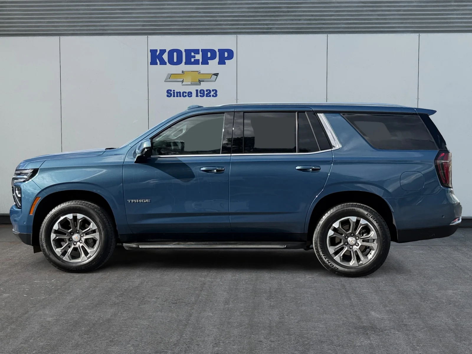 Used 2025 Lakeshore Blue Metallic Chevrolet LS image 2