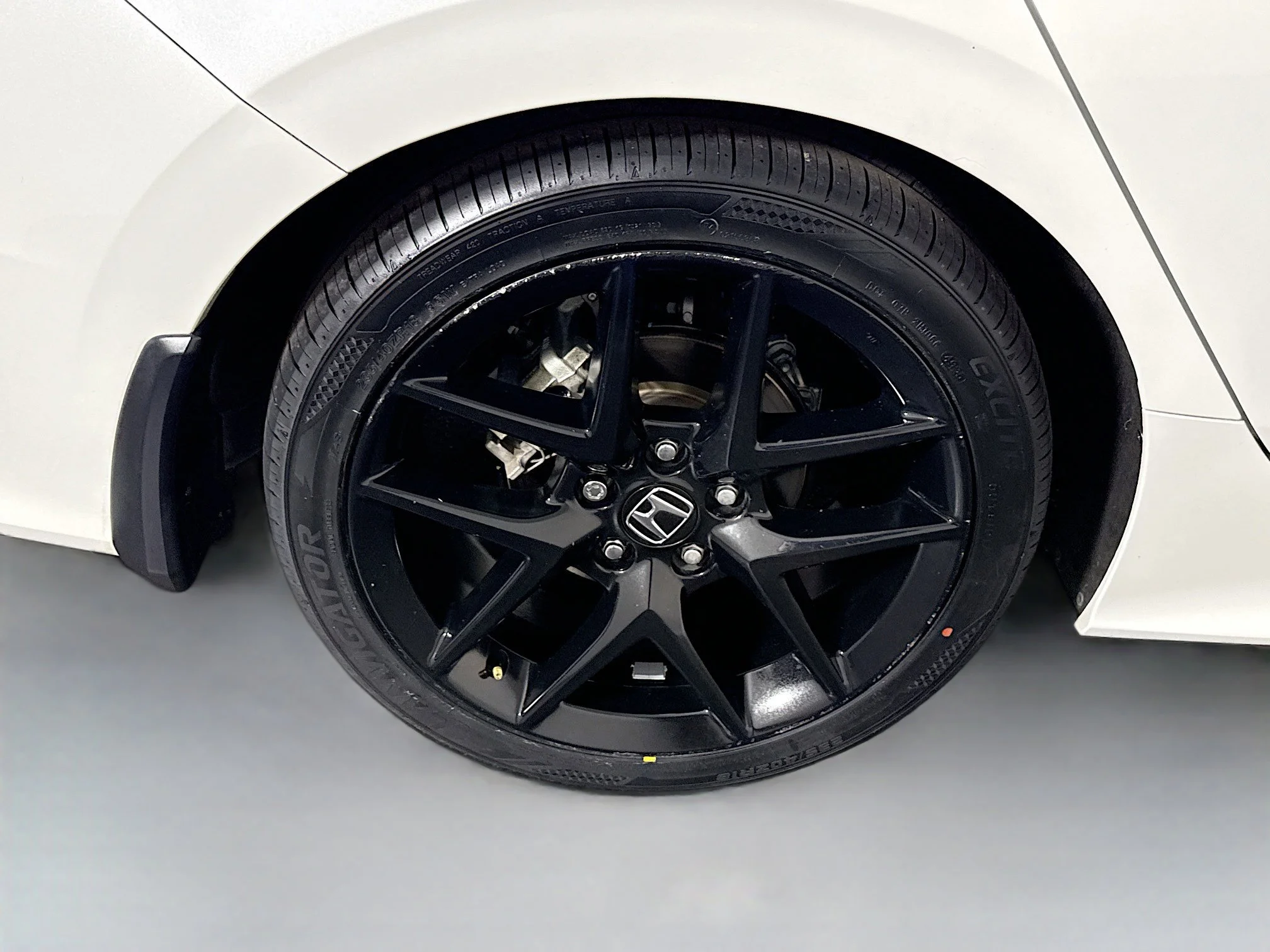 Used 2023 Platinum White Pearl Honda Sport image 29