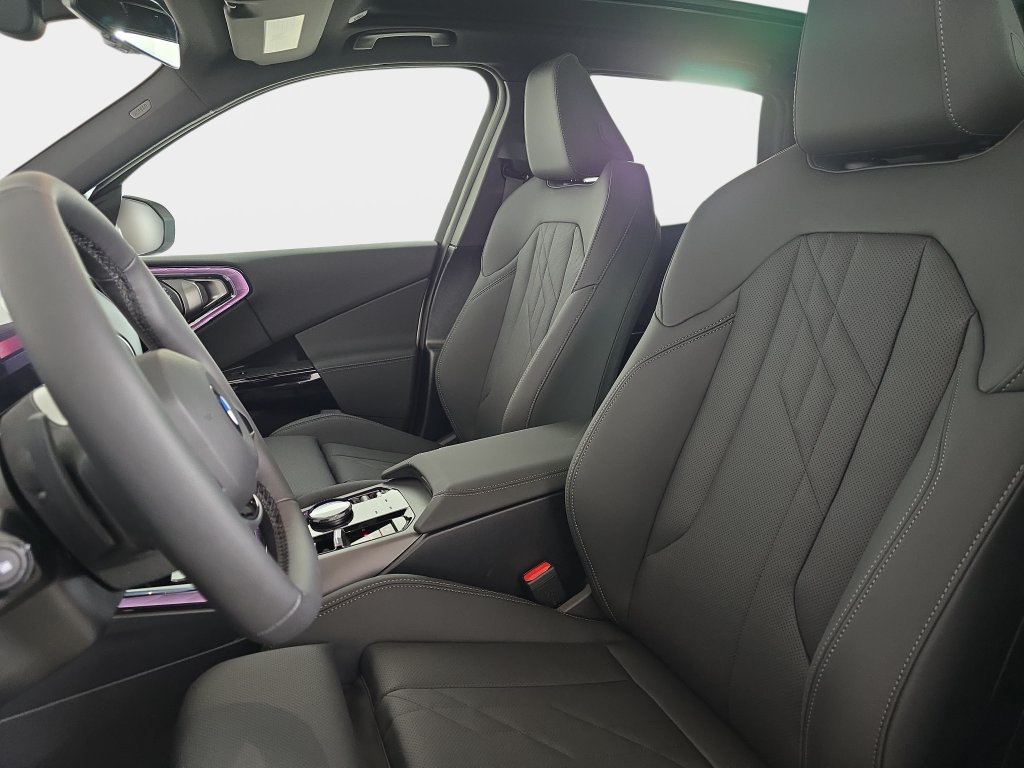 New 2026 Mineral White Metallic BMW 30 xDrive image 15