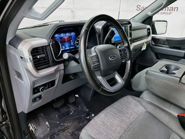 Used 2023 Black Ford XLT image 9