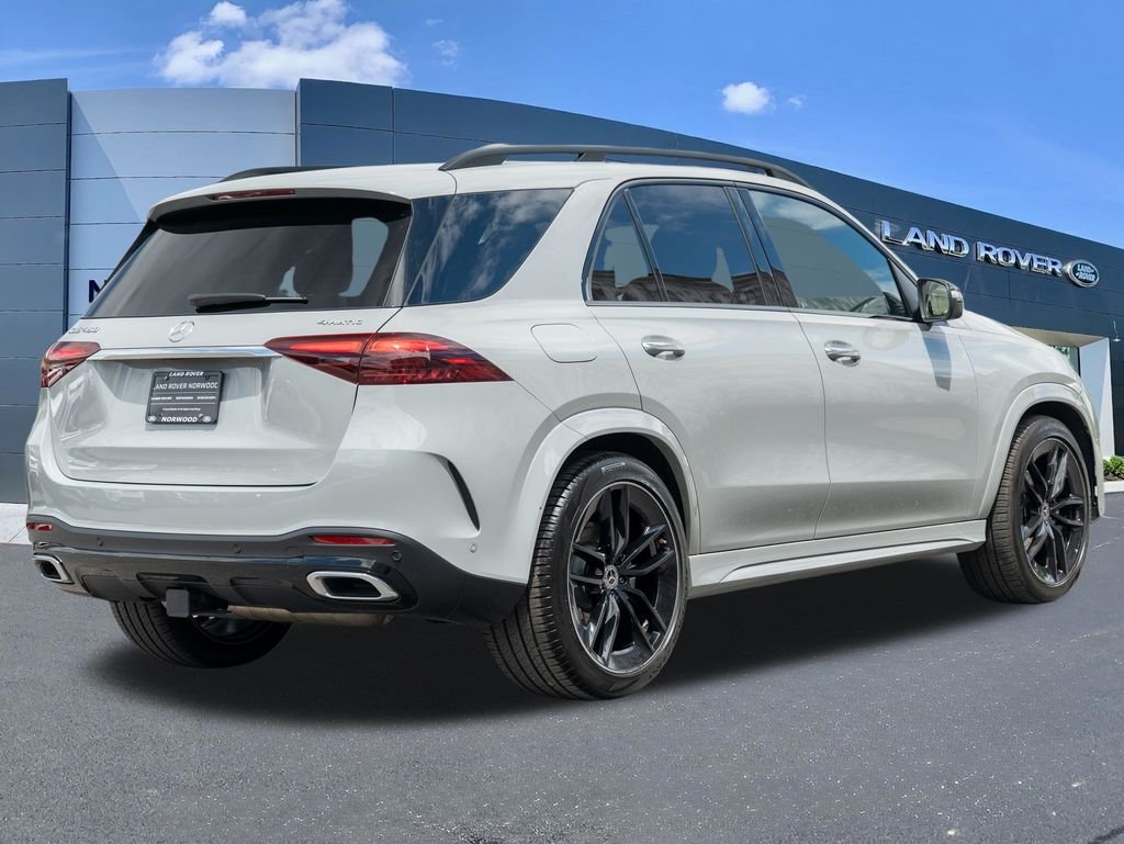 Used 2024 Gray Mercedes-Benz GLE 450 image 4