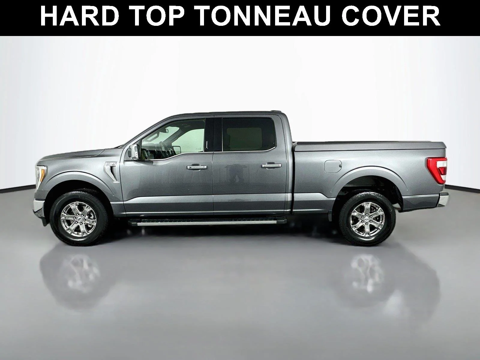 Used 2021 White Ford XL image 8