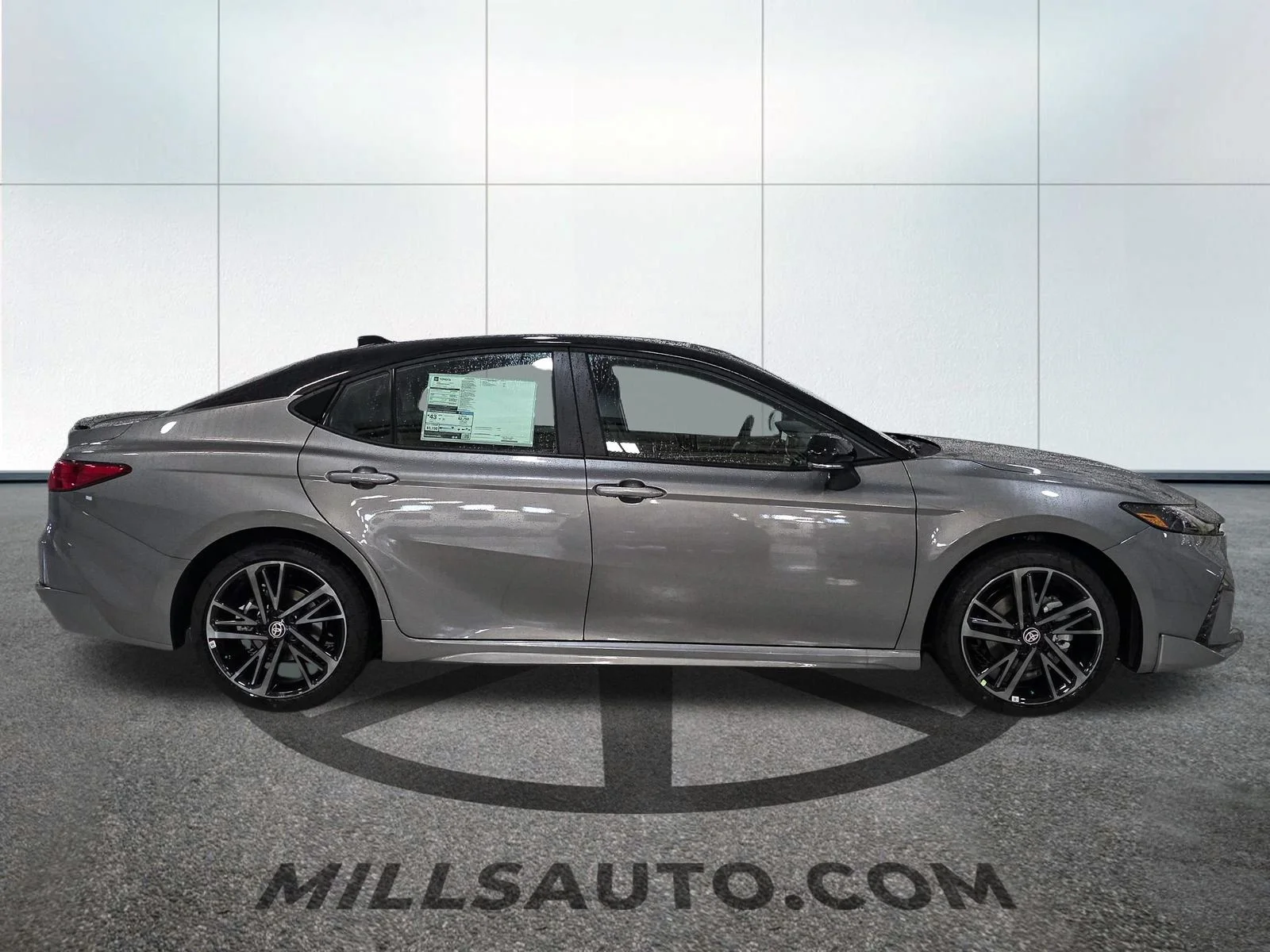 New 2026 Heavy Metal with Midnight Black Metallic roof <sup>1</sup> Toyota  XSE AWD image 9