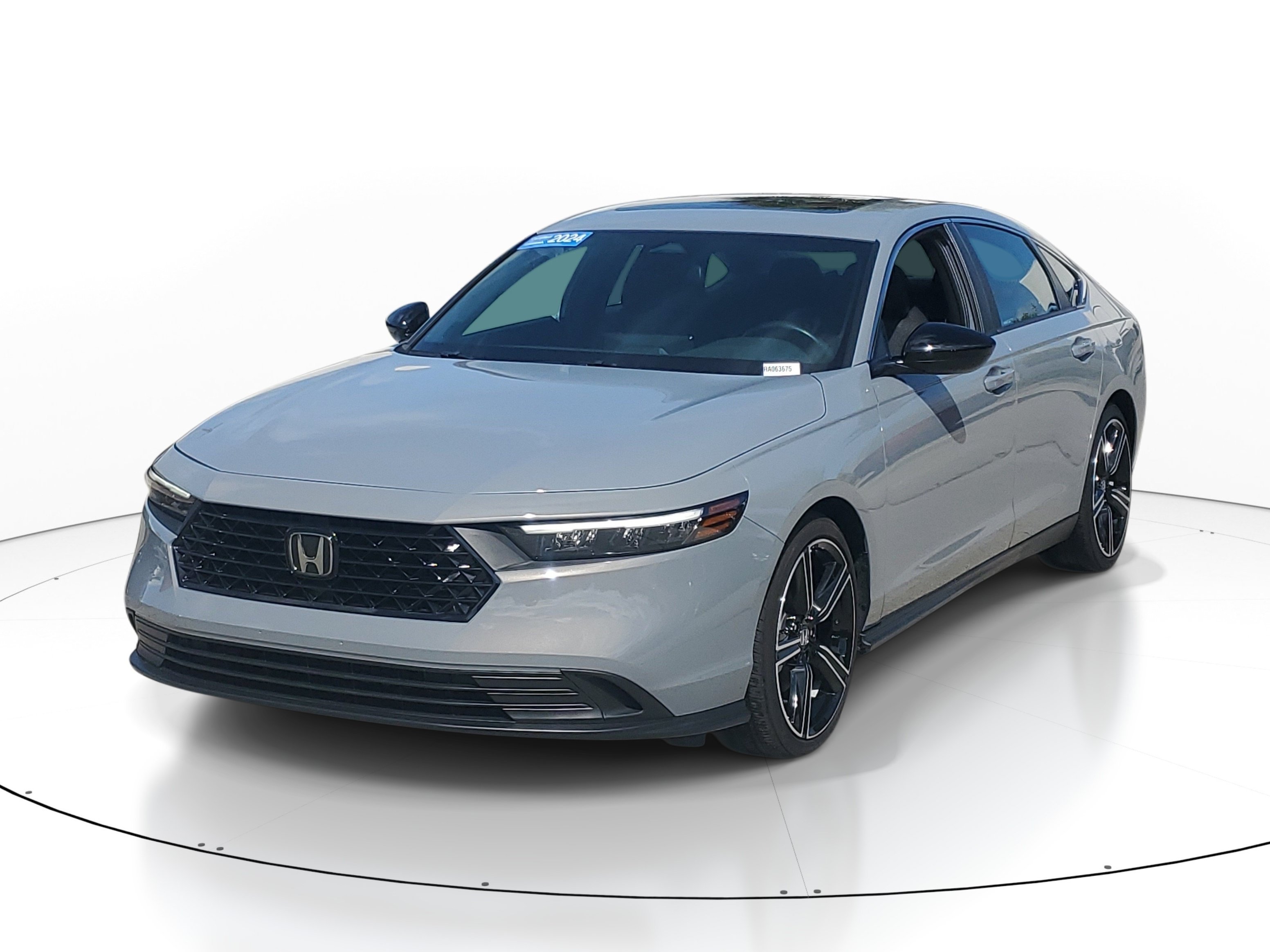 Used 2024 Green Honda Sport image 3