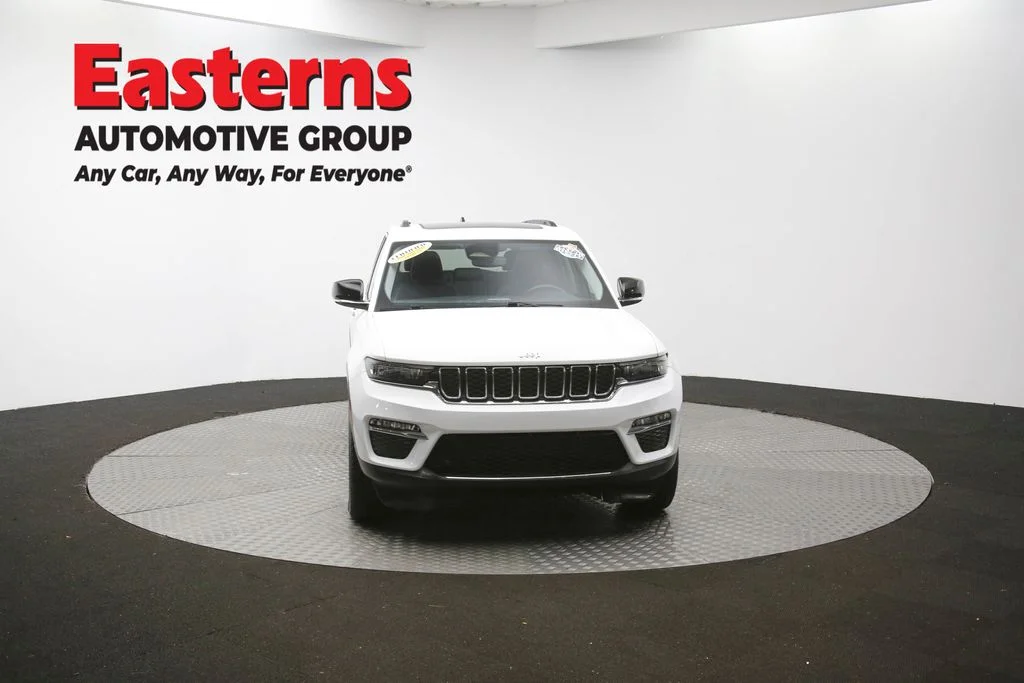 Used 2022 White Jeep 4xe image 47