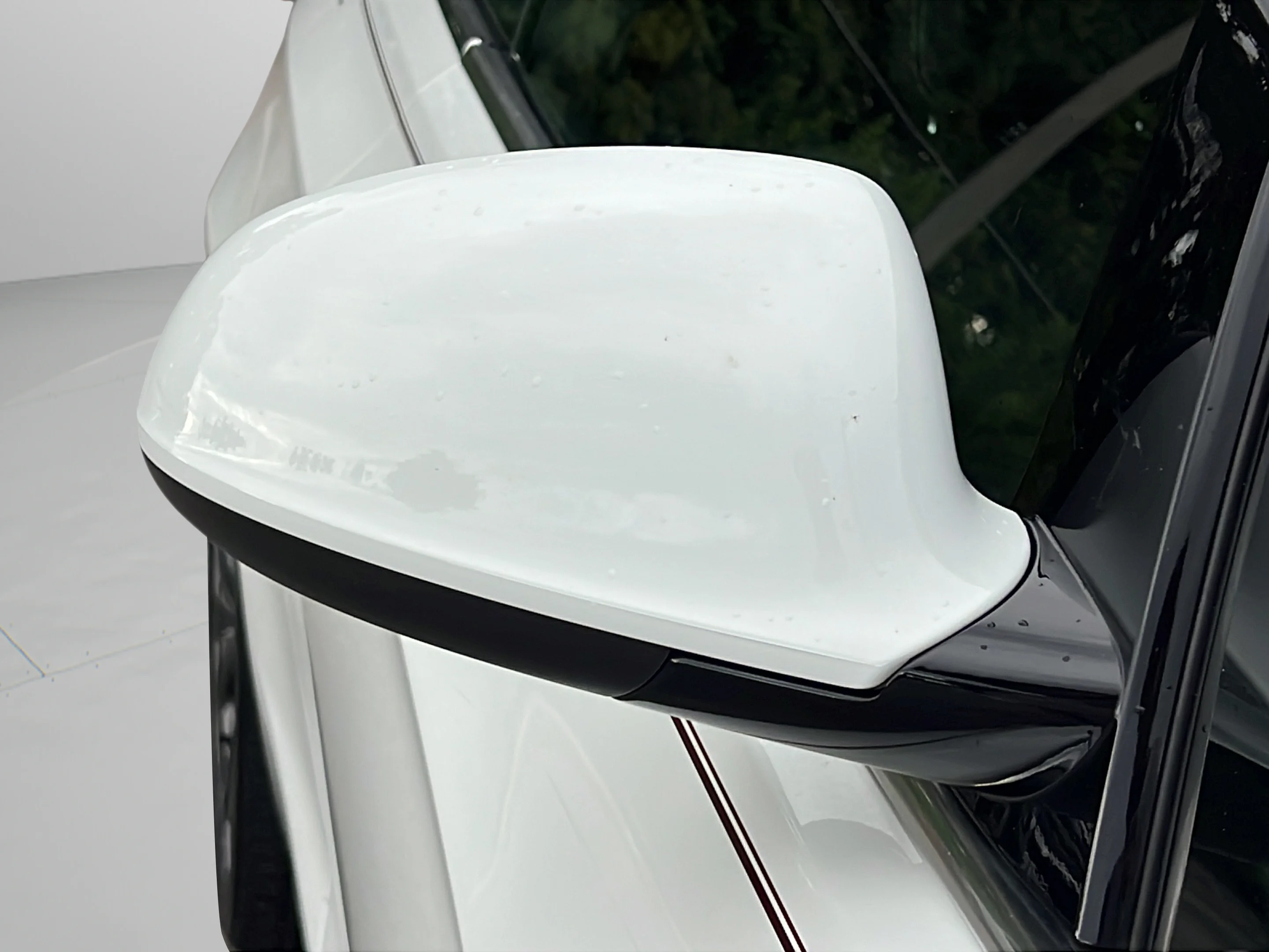 Used 2019 Summit White Buick Premium image 20