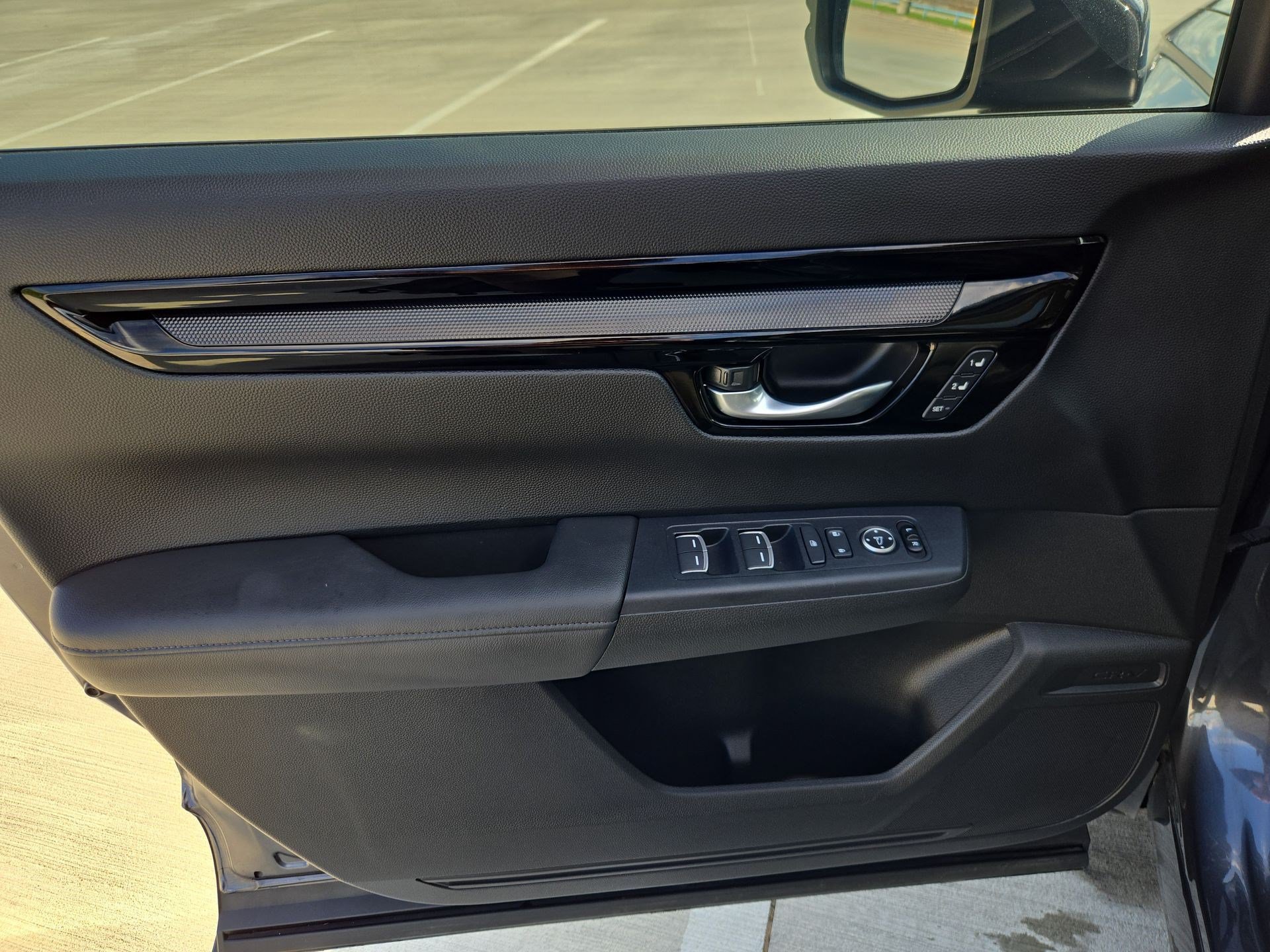 2025 Honda CR-V EX-L - Photo 12