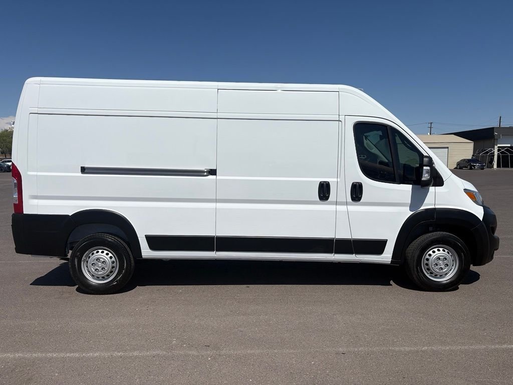 New 2026 Bright White Clear-Coat Exterior Paint RAM High Roof image 9