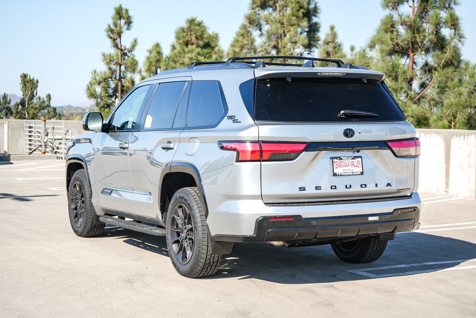 2026 Toyota Sequoia Platinum - Photo 9