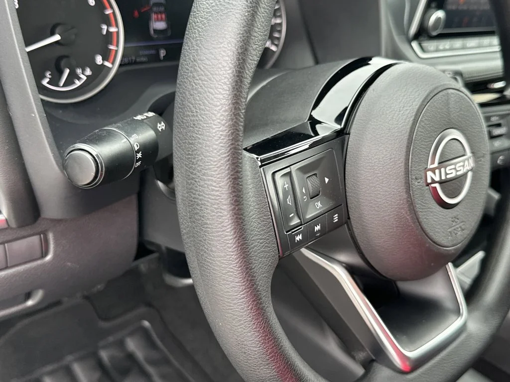 2023 Nissan Rogue SV - Photo 20