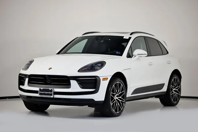 2026 Porsche Macan 