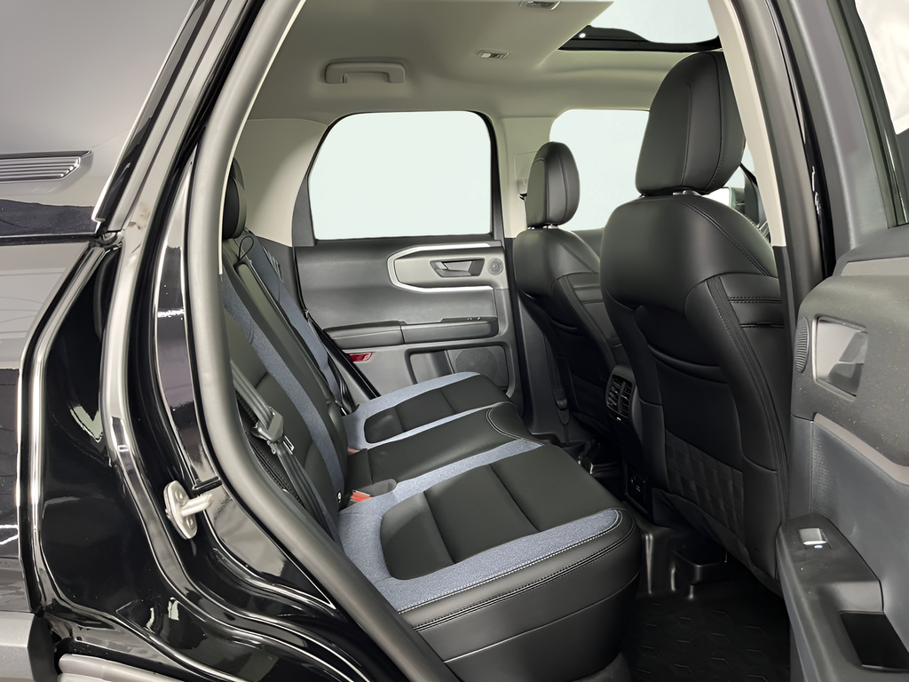 New 2026 Shadow Black Ford Outer Banks® image 11