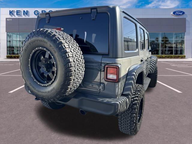 Used 2019 Gray Jeep Unlimited Sport S image 8