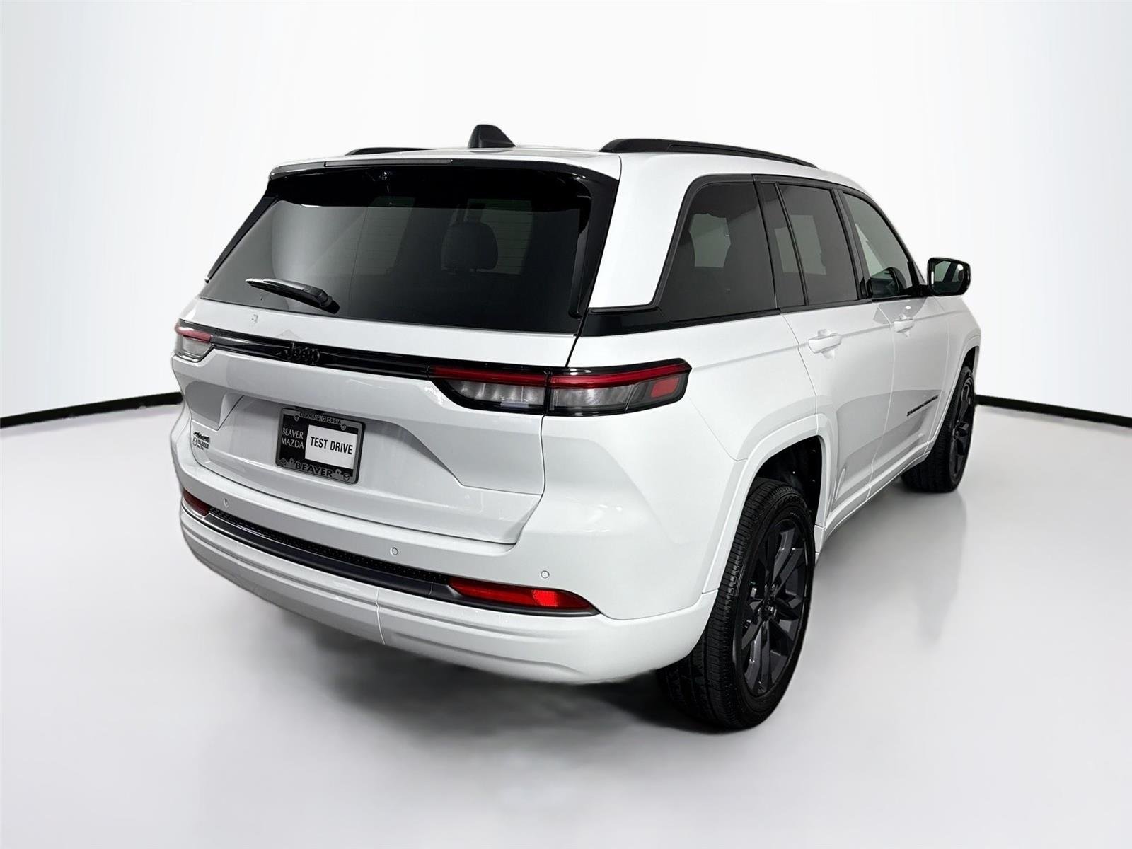 Used 2026 Bright White Clearcoat Jeep Limited Reserve image 2