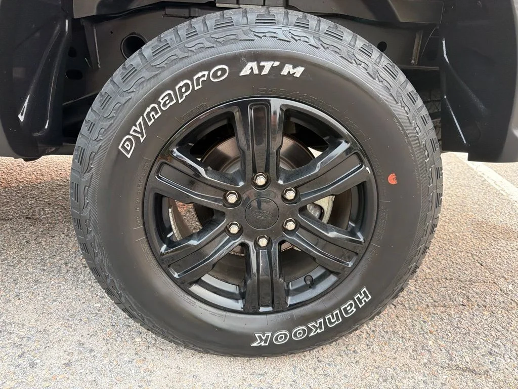 Used 2022 Green Ford XL image 11